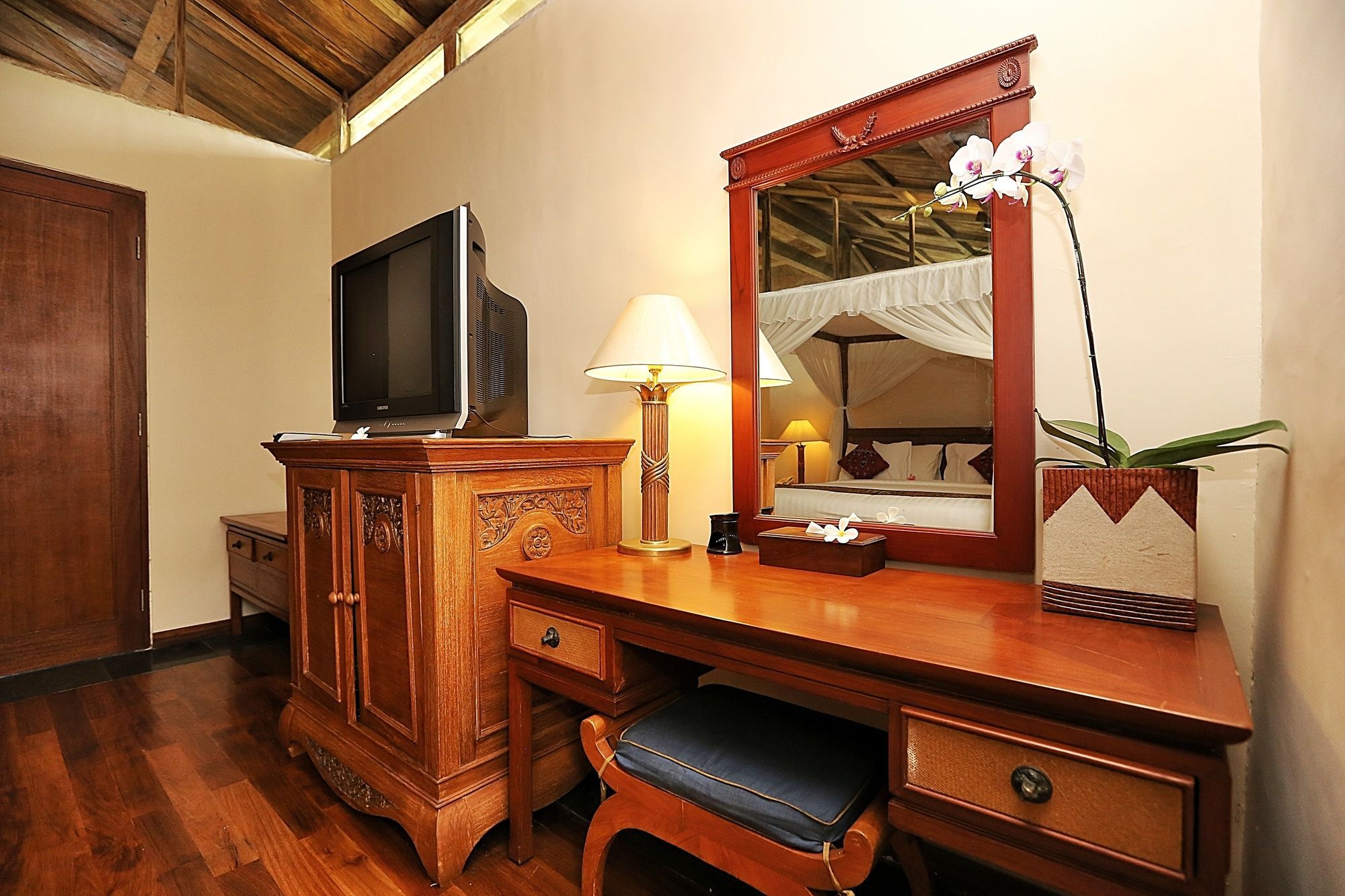 The Sanyas Retreat Hotel Selemadeg Buitenkant foto