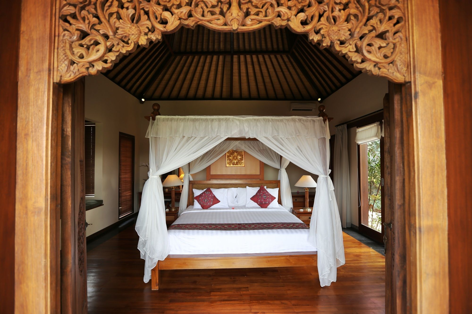 The Sanyas Retreat Hotel Selemadeg Buitenkant foto